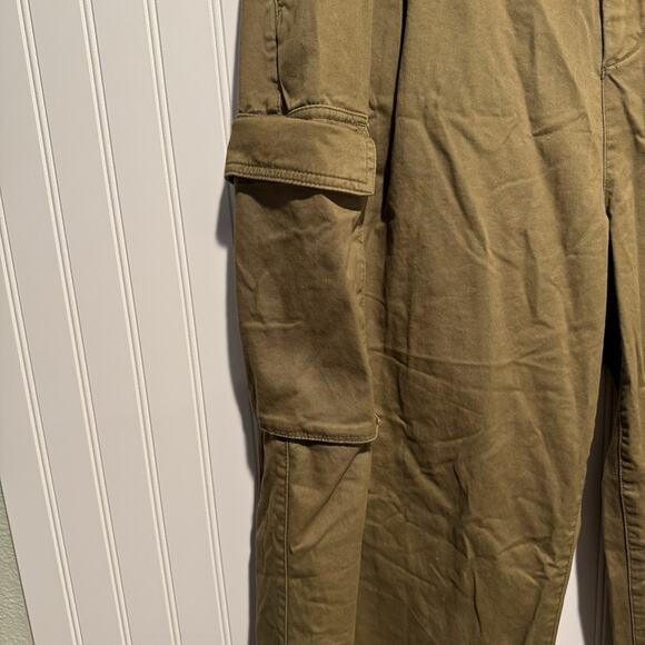 Old Navy Pull On Wide Leg Cargo Pants Satin Moss Comfort Waistband Size XL - Picture 3 of 6